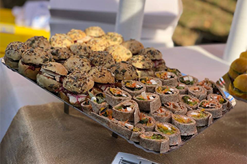 10 Ans du marché de champvert photo avec Gérard Collomb